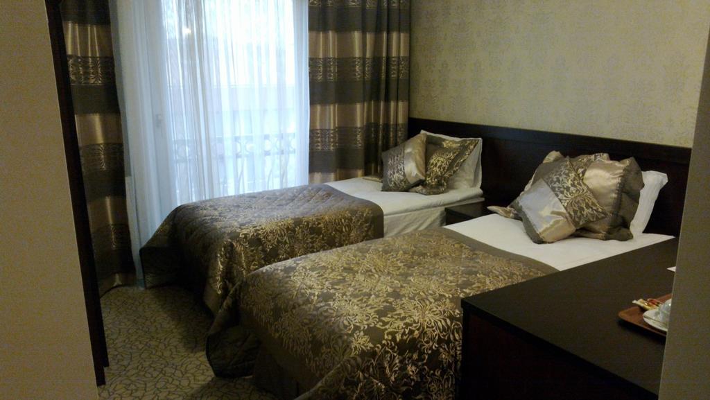Latifoglu Hotel Ankara Zimmer foto